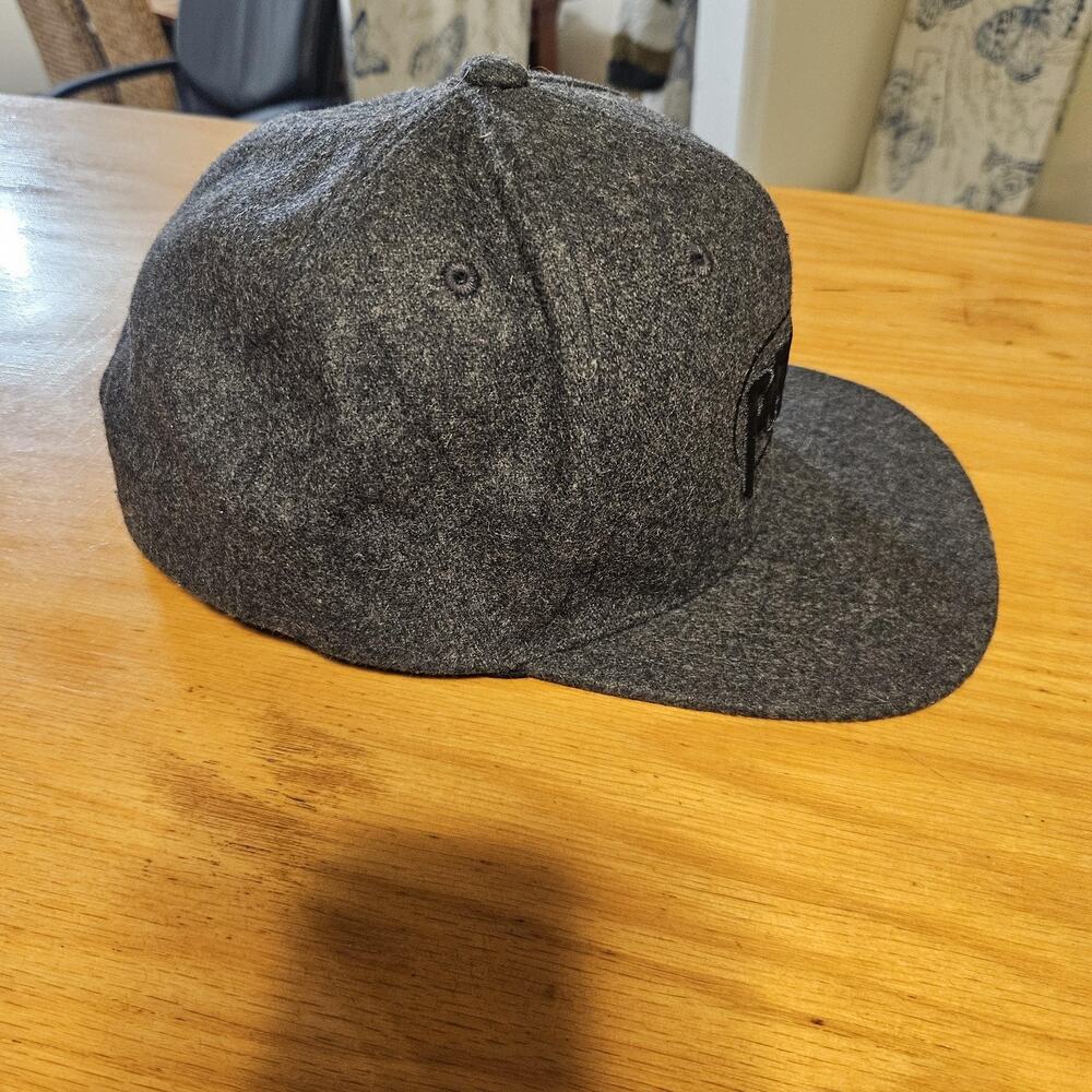 Petzl Hat Cap Snap Back Gray Wool Blend Felt Logo Mens One Size Outdoor - Picture 5 of 8